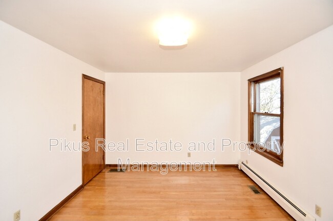 Building Photo - 4305 42nd St NW