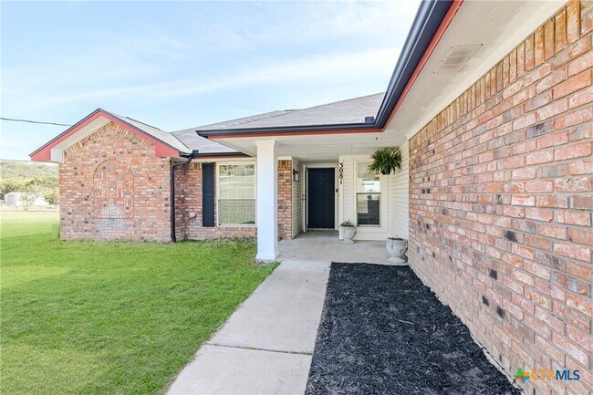 Building Photo - 3081 Colorado Dr