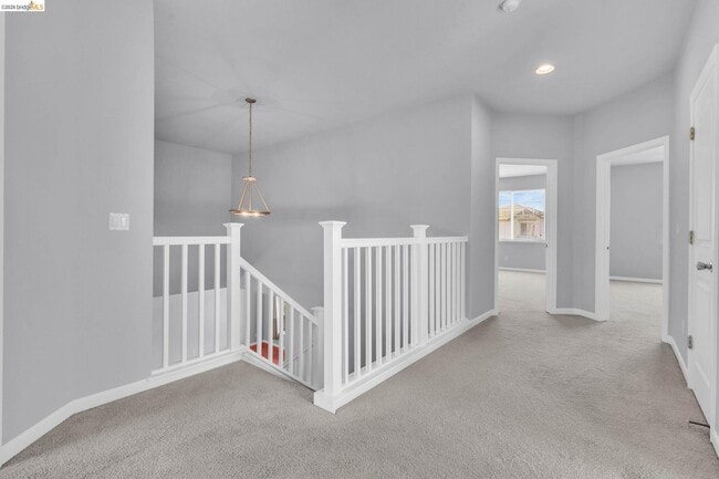 Building Photo - 3582 Mallard Way