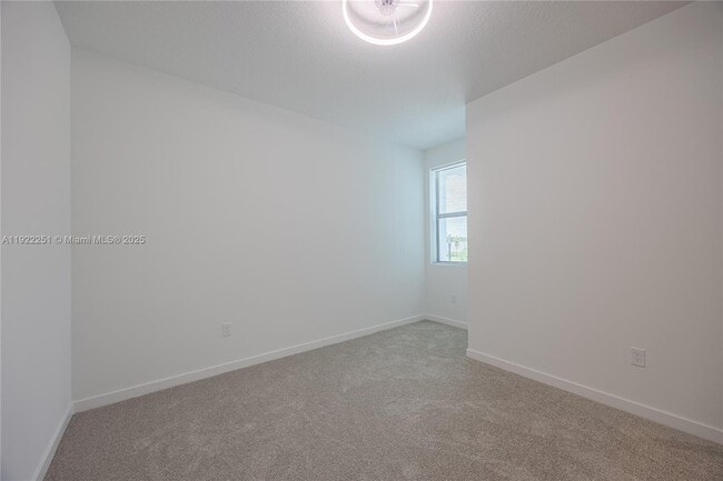 Building Photo - 7040 Channing Ave