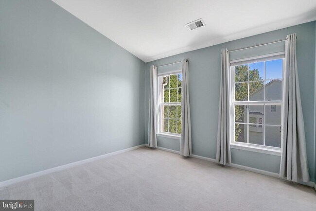 Building Photo - 6502 Trask Terrace