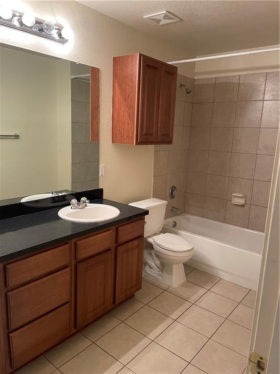 Building Photo - 1410 Bergin Ct