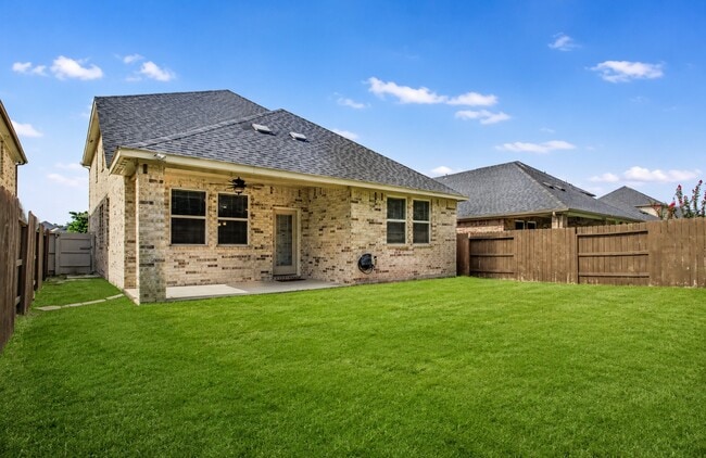 Building Photo - 17542 Rosette Grass Dr