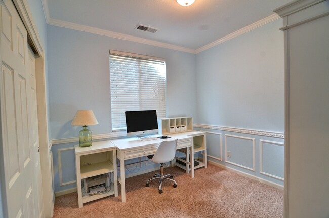 Building Photo - Harlan Ranch Home for Lease -