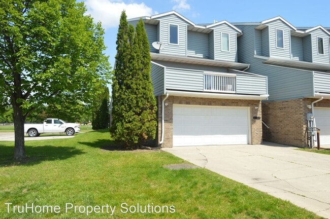 Primary Photo - 3 br, 2.5 bath House - 2144 Knightsbridge ...