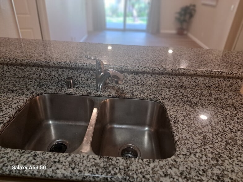 Building Photo - 259 N Capitol Ave