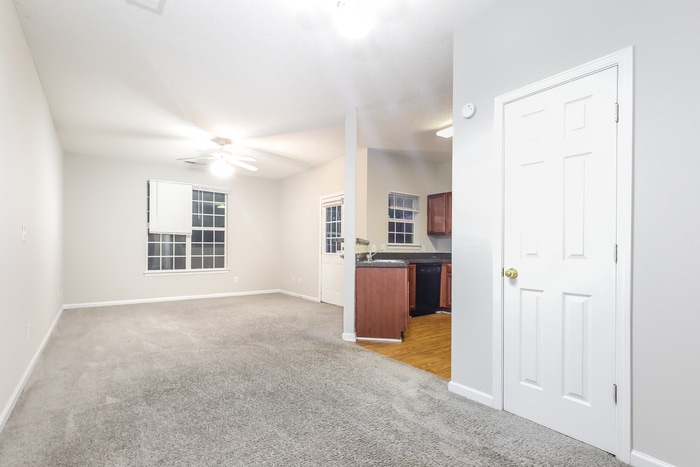 Building Photo - 2294 Coach Way