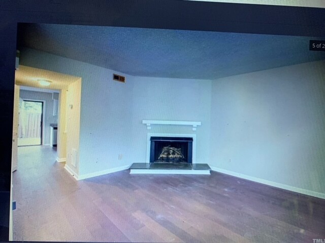 Building Photo - 5822 Shady Grove Cir