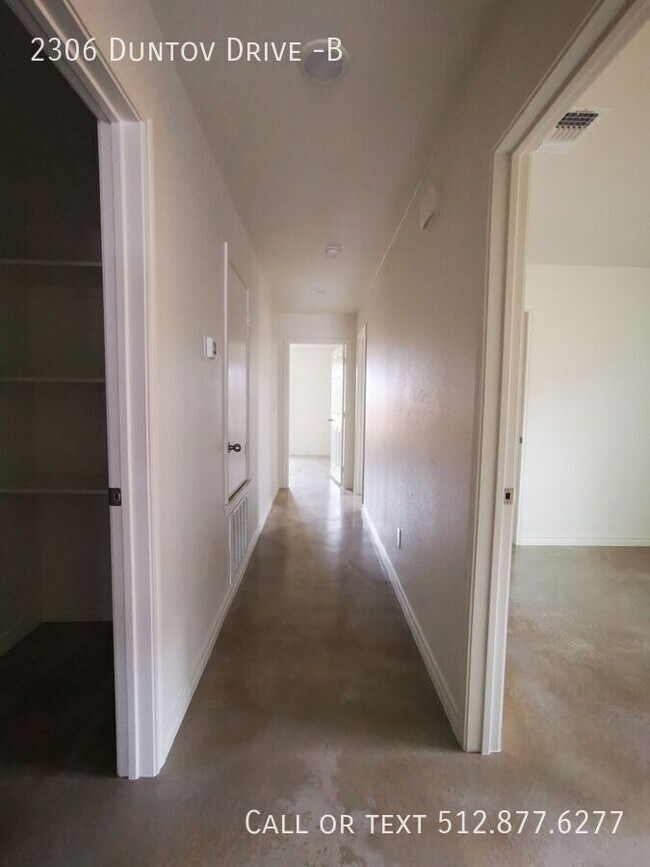 Building Photo - 2306 Duntov Dr