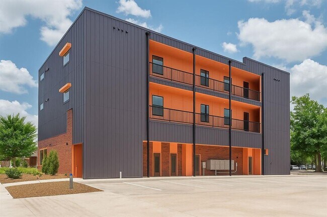 Building Photo - 1744 NW 15th St