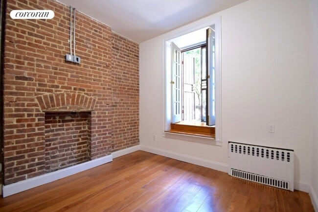 Building Photo - 1838 7th Ave