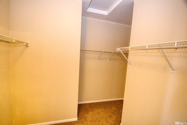 Building Photo - 3363 Fairway Ct