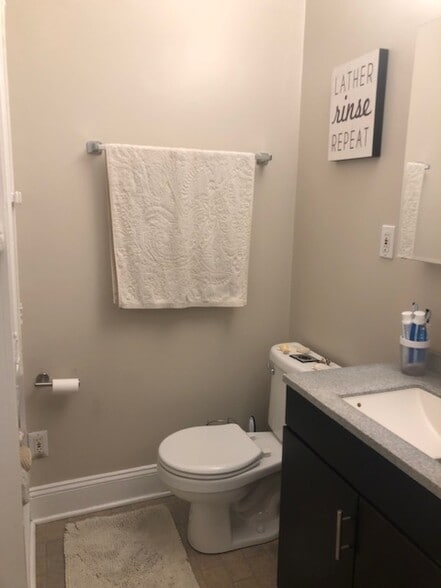 bathroom - 707 Brent Ave