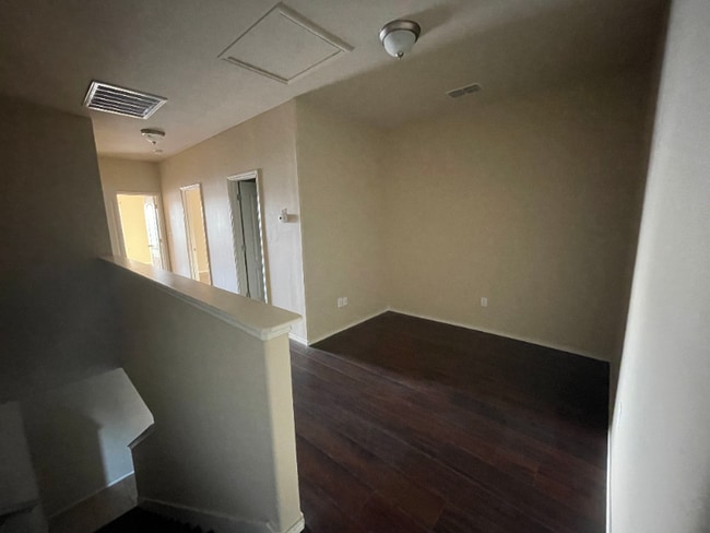 Building Photo - 5808 Montevista Dr