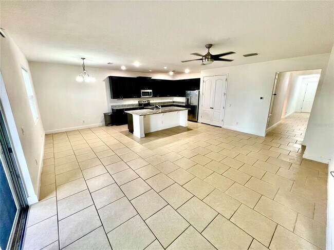 Building Photo - 3333 Wauseon Dr