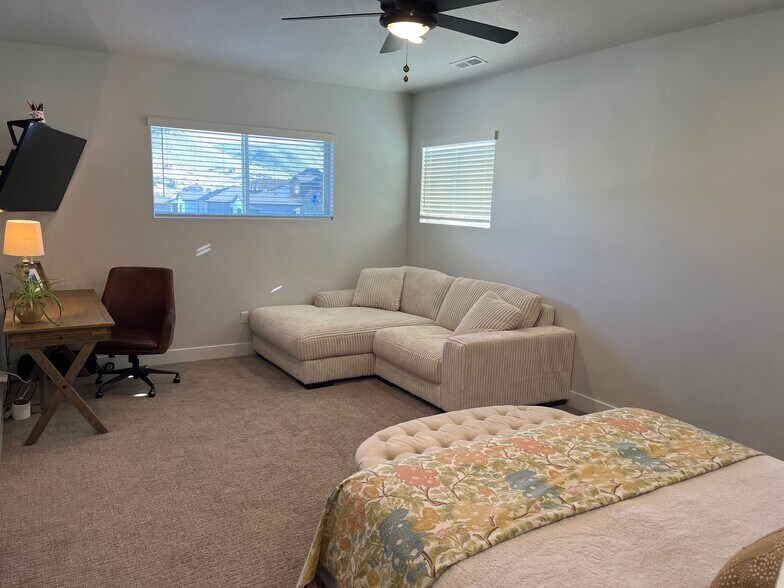 Building Photo - 14193 Brook Heights Cir