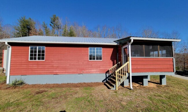 Building Photo - 1051 Catoosa Rd