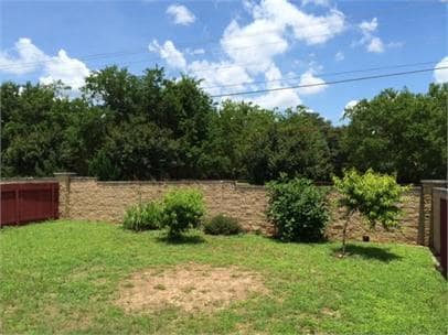 Building Photo - 1098 Giberson Way