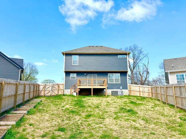 Building Photo - 2662 Scott Dr