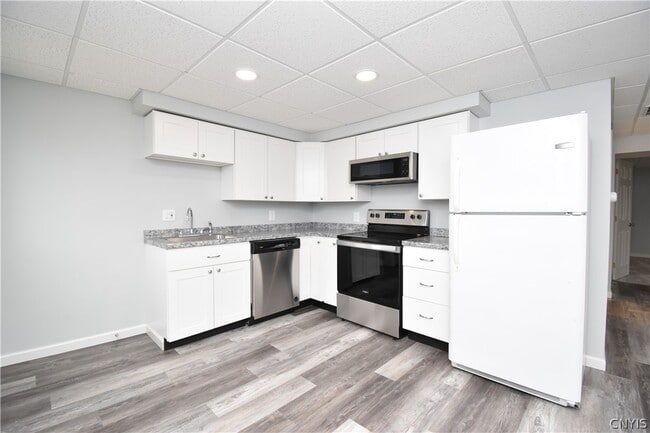 Building Photo - 13241 US-11
