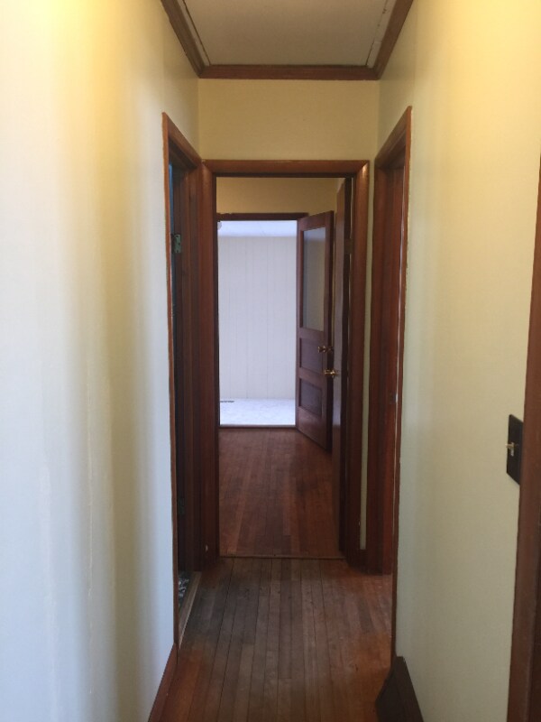 Building Photo - 230 State St