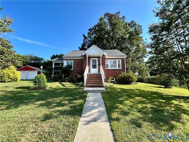 Building Photo - 411 Hillcrest Ave