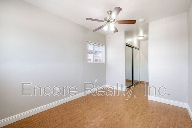 Building Photo - 71 E Palomar St