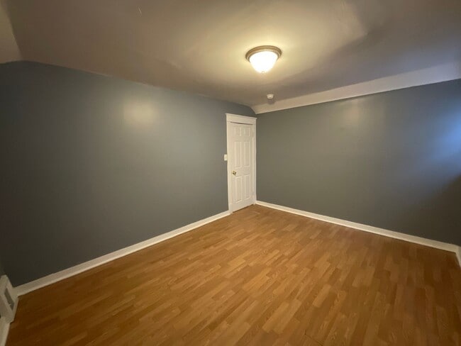 Building Photo - 12602 Thornhurst Ave