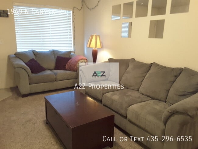 Building Photo - 1969 N Canyon Rd