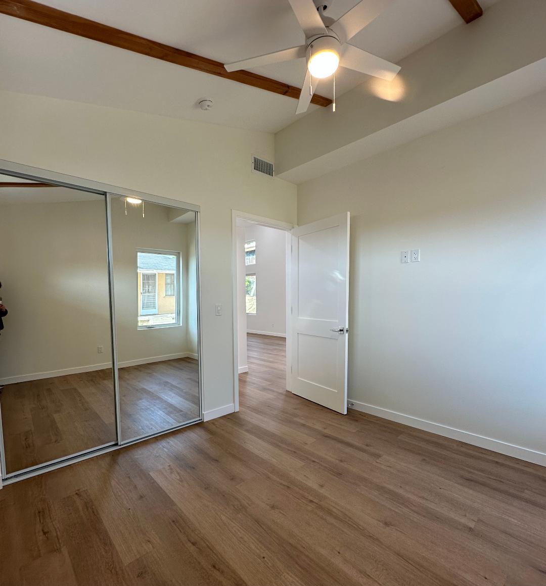 Building Photo - 1853 N Ave 53