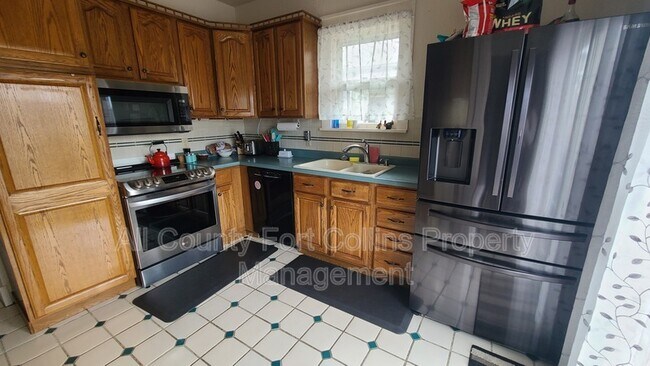 Building Photo - 1217 13th St