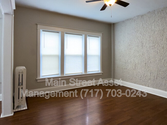 Building Photo - 1620 Randolph St