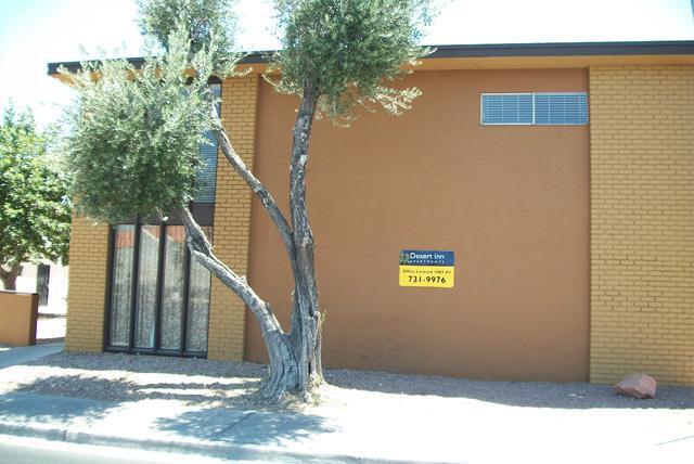 Desert Inn Apartments - Camino 1107