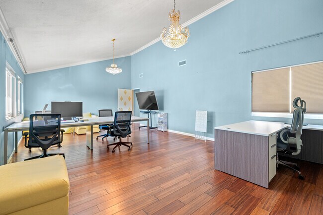 Building Photo - Spacious 4BR Family Retreat w Private Pool