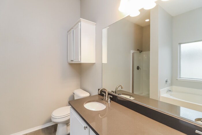 Building Photo - 426 Kimmel Dr