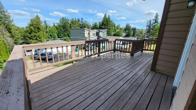 Building Photo - 2023-12573MF