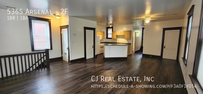 Building Photo - 5365 Arsenal-2F