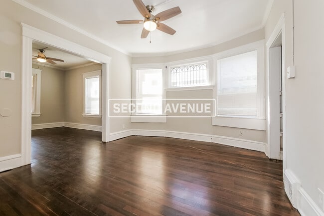 Building Photo - 2530 Mersington Ave