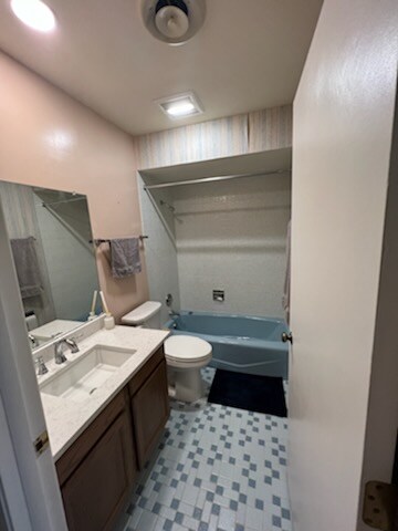Building Photo - 5 Highwood Ct