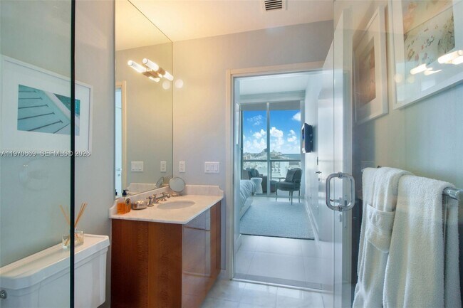 Building Photo - 50 South Pointe Dr