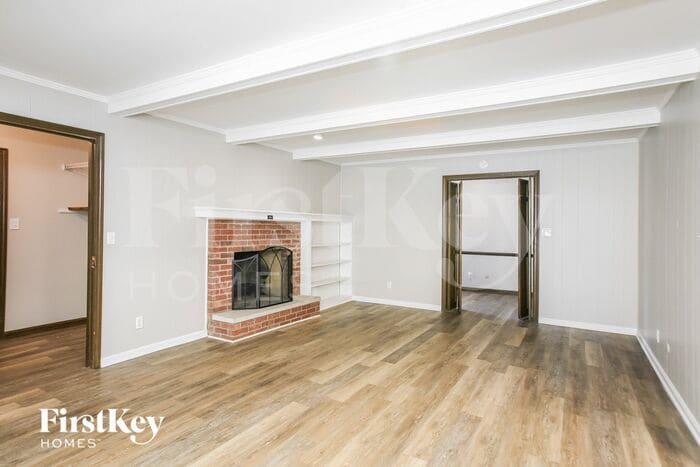 Building Photo - 1311 Lawrence Rd