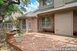 Building Photo - 1610 Adobe Square Dr
