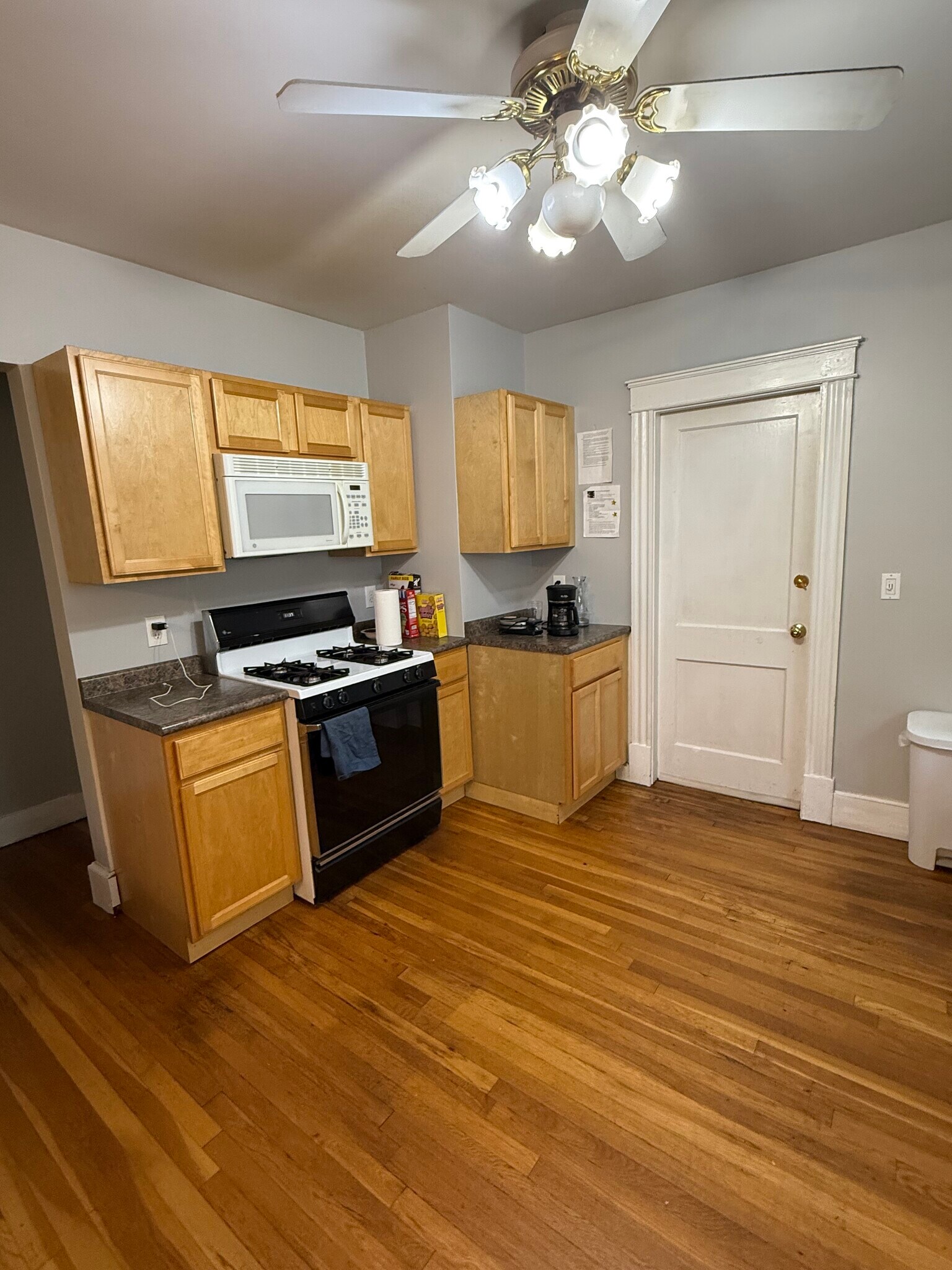 Building Photo - 33 Purvis St