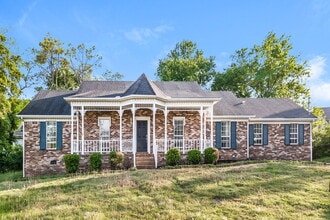 Building Photo - 3933 Hillshire Dr