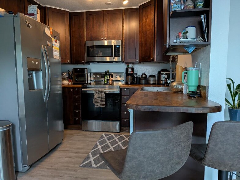 Building Photo - 249 Burton Mesa Blvd