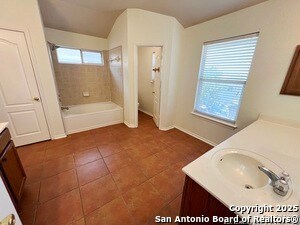 Building Photo - 9707 Redstone Rise