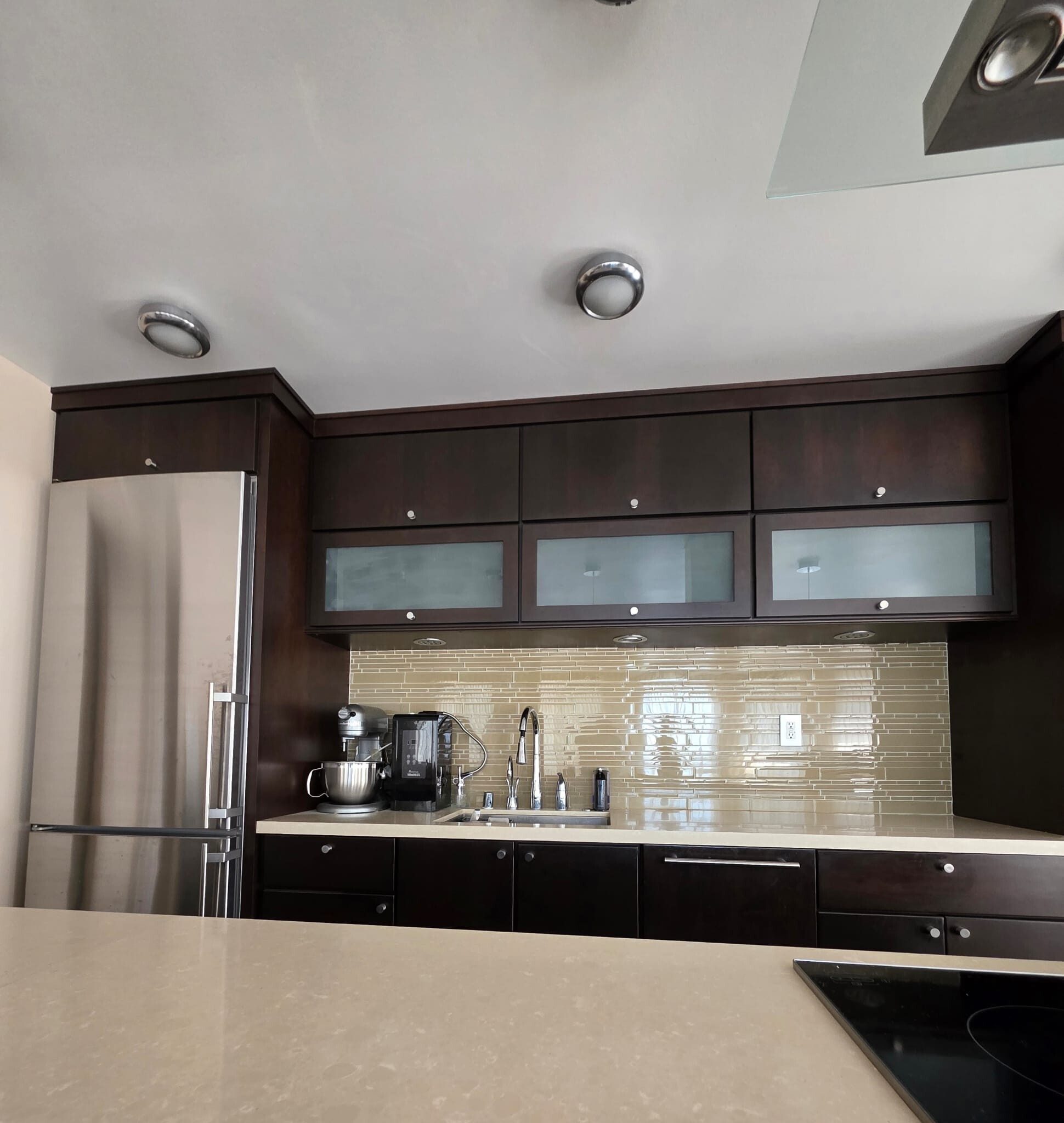 Kitchen - 800 W 1st St