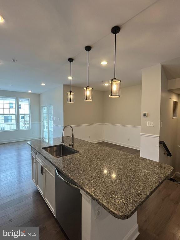 Building Photo - 1225 Fenwick Rd