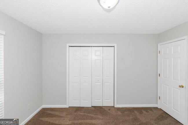 Building Photo - 1409 Randolph Ct