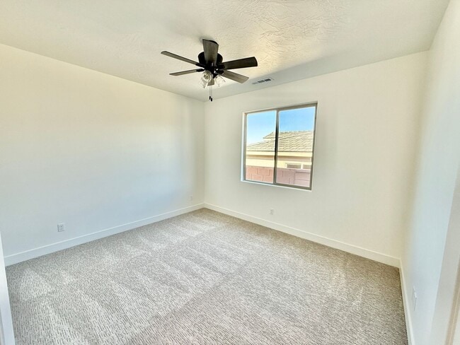 Building Photo - Brand New Four-Bedroom Home in Hurricane